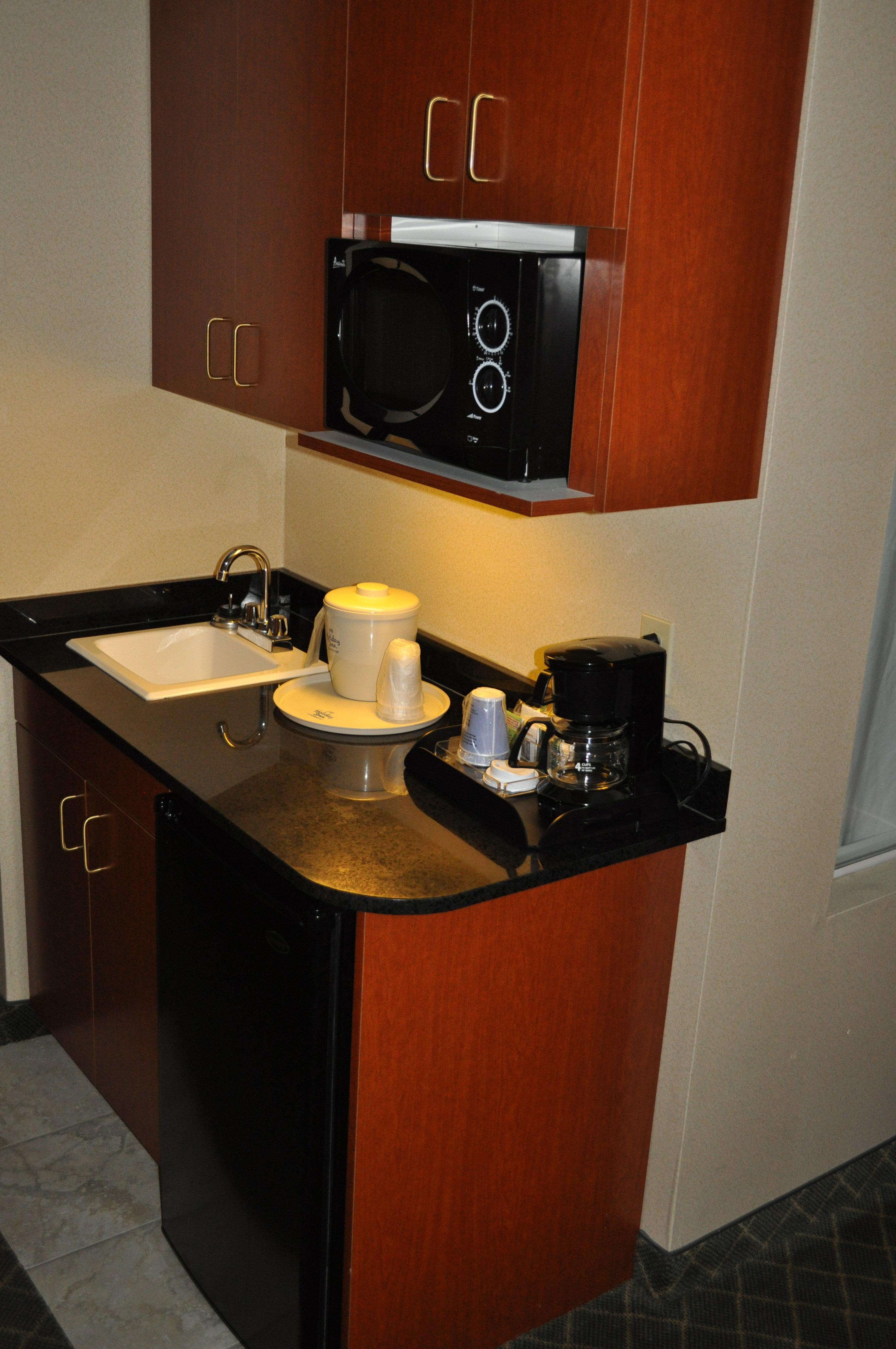 Holiday Inn Express Hotel & Suites Kent State University Luaran gambar